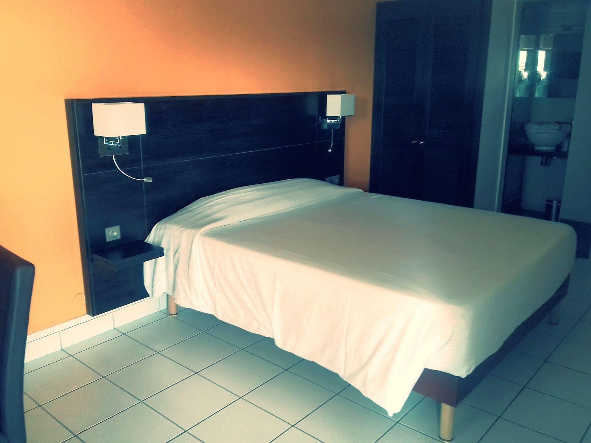Centr'Hotel Маріго Екстер'єр фото